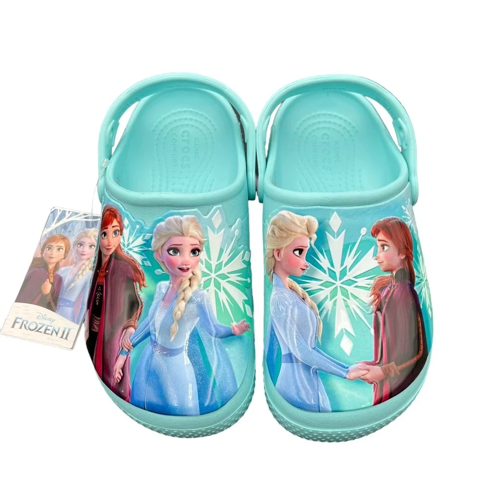 CROCS new tags